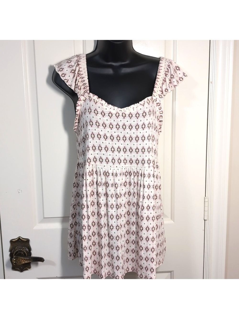 Torrid Tank Top Babydoll Ruffles Size M/L NEW Pink